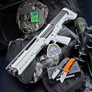 white-kel-tec-ksg-with-demko-knife-package~0